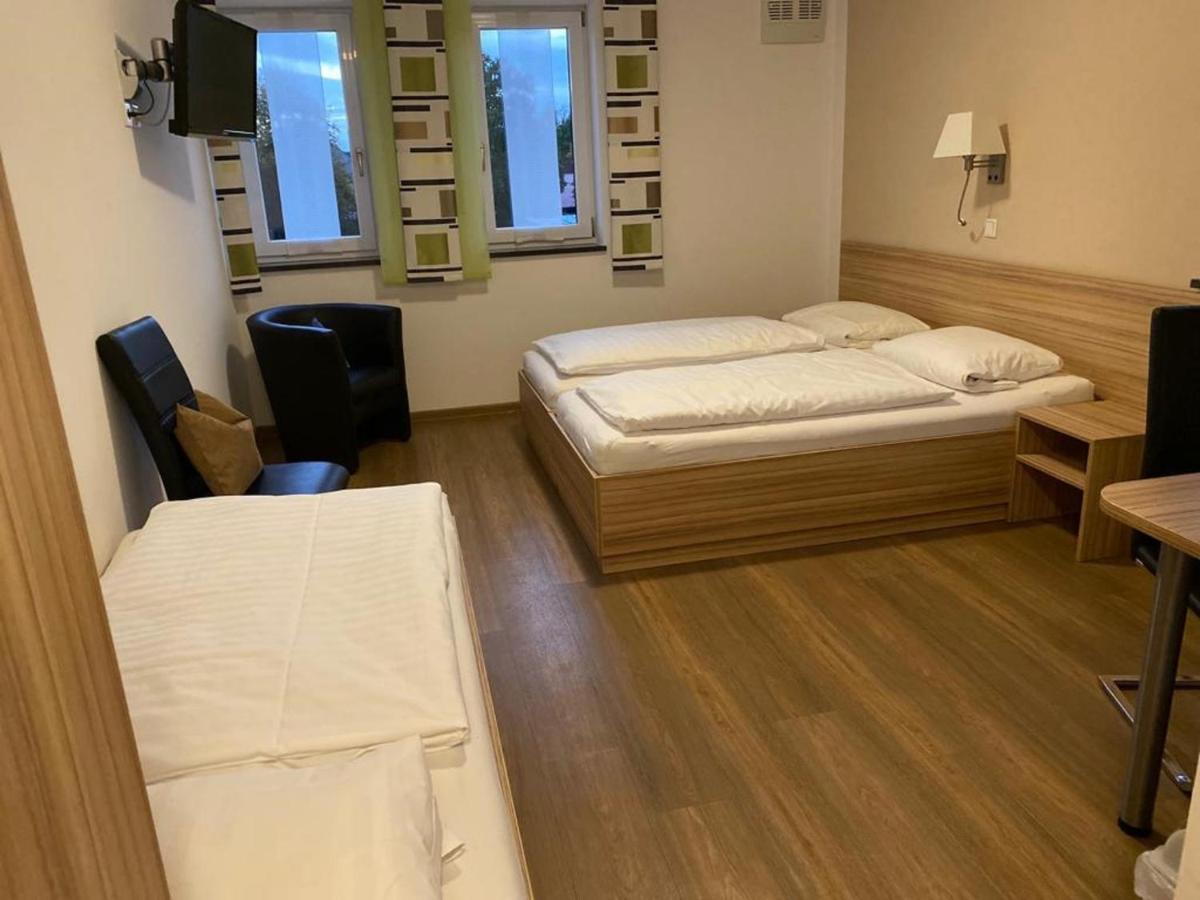 Hotel Fraenkischer Hof Buxheim  Екстер'єр фото